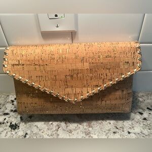 LILLY PULITZER Madigan Cork Clutch Purse with optional chain strap - NEW